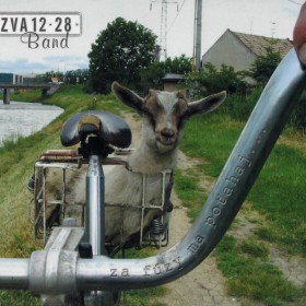 ZA FÚZY MA POŤAHAJ